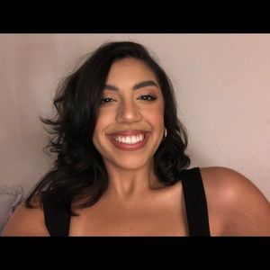 Meet your Posher, Nailysse